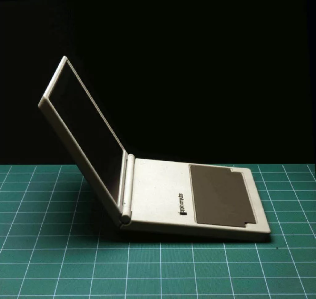 MacBook 1, Entwurf 1982 | © frog design, Hartmut Esslinger